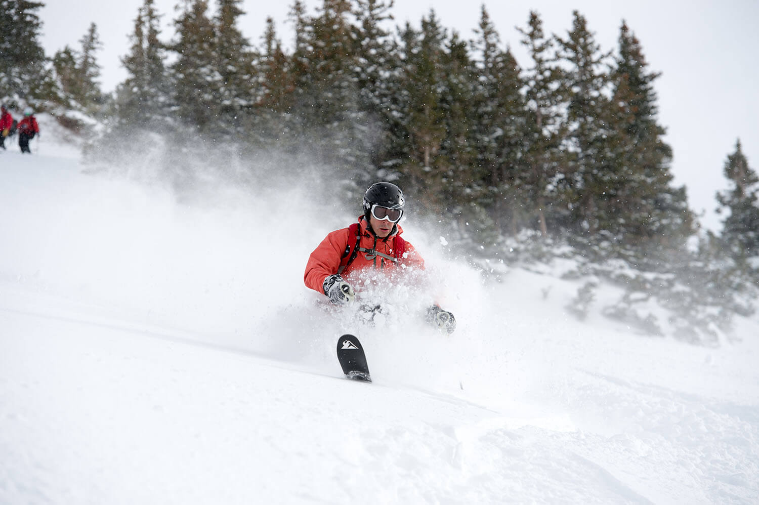 Tom Grimaldi skiing